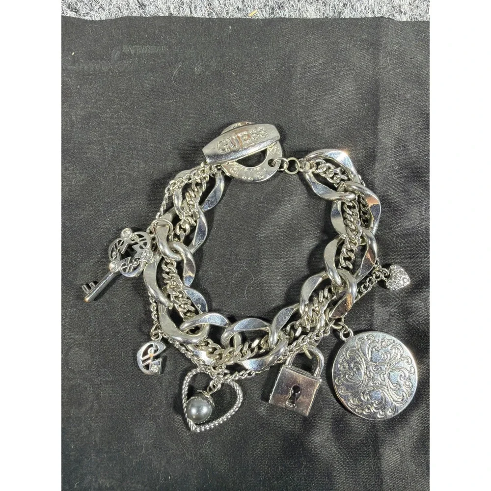 Guess York Silver Tone Multi Strand Charm Bracelet Heart Lock Key Toggle Clasp